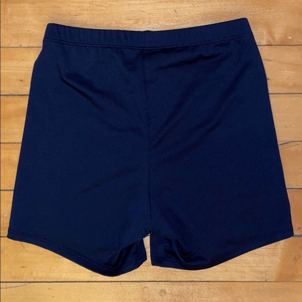 Spandex - Picture 2 of 3